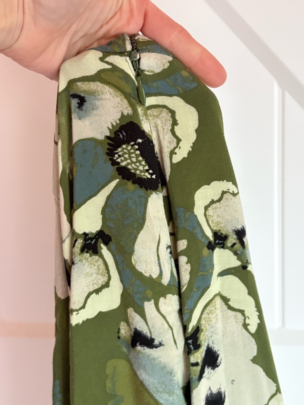 Free People Maxi Skirt Green Boho Cottagecore Hot Tropic Floral Slit Size 4 - Picture 7 of 8